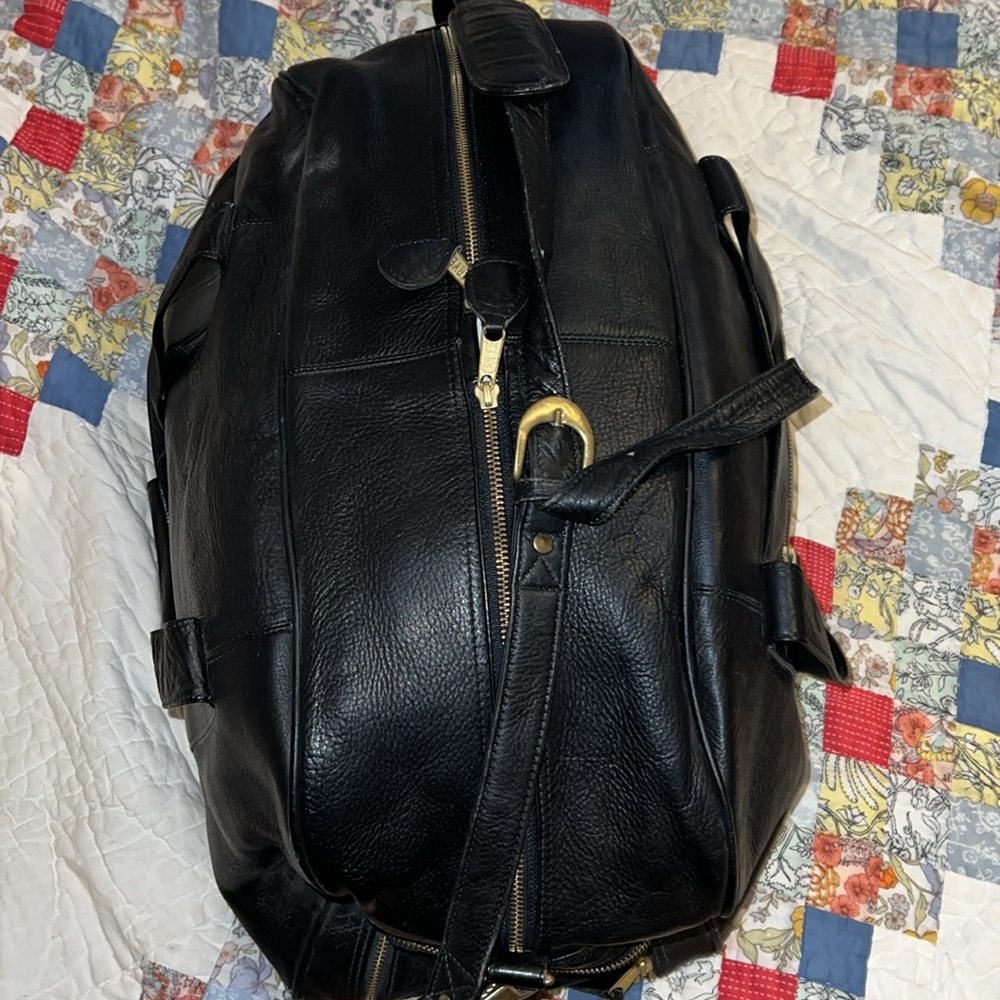 Vintage Frye black leather duffle bag - Picture 9 of 12